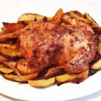 Запеченная курица с картофелем