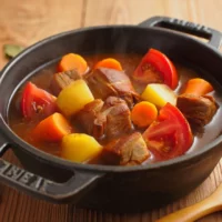 Жаркое с картофелем: вкусное и сытное блюдо